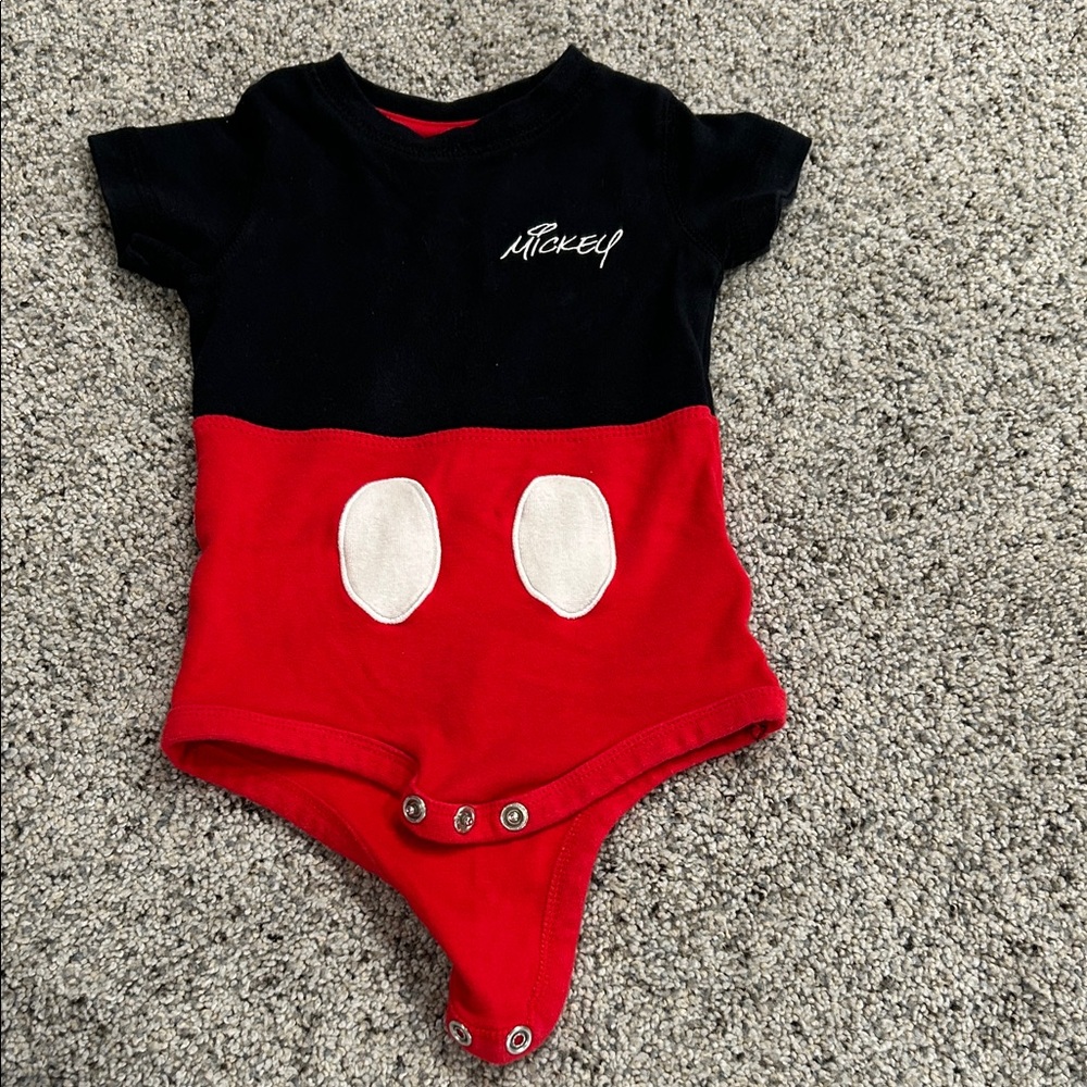 12 month Disney bodysuit